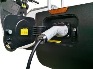 RAP Agile elektromos kisteherjármű furgon töltés